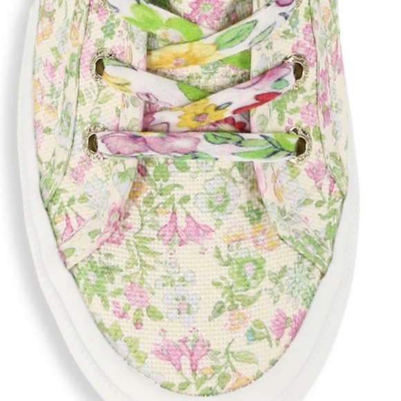 Superga x LoveShackFancy Flowers High-Top Sneakers - Picture 5 of 9